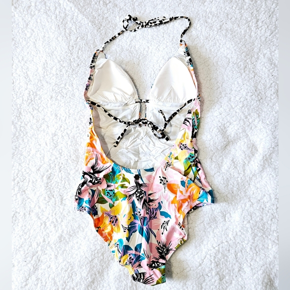 NEW NANETTE LEPORE GODDESS ONE PIECE SWIMSUIT - Picture 7 of 12